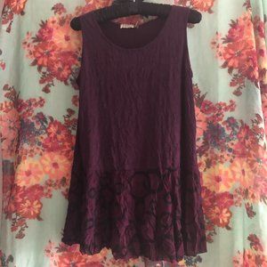 Chalet et ćecí - Burgundy Sleeveless Tunic, Solid w/Patterned Wide Bottom Border